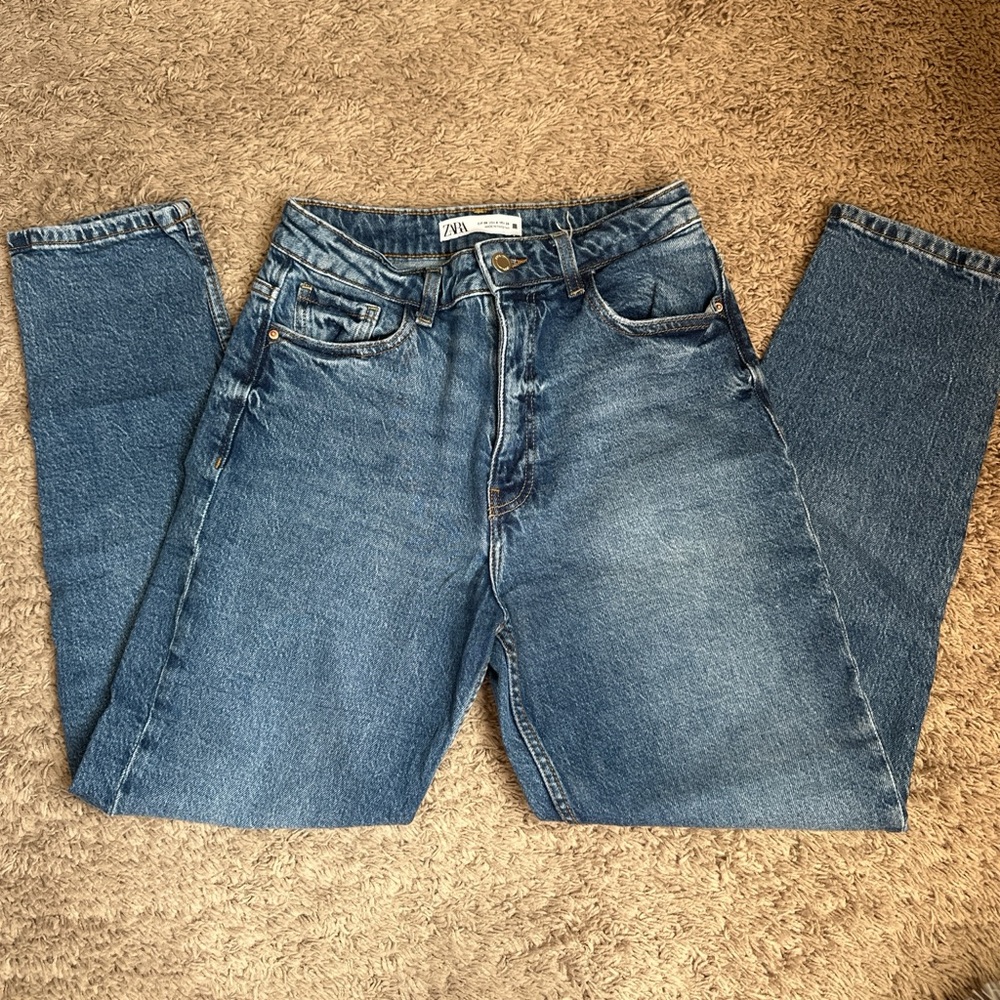 ZARA High-Rise Women's Blue Straight-Leg Jeans